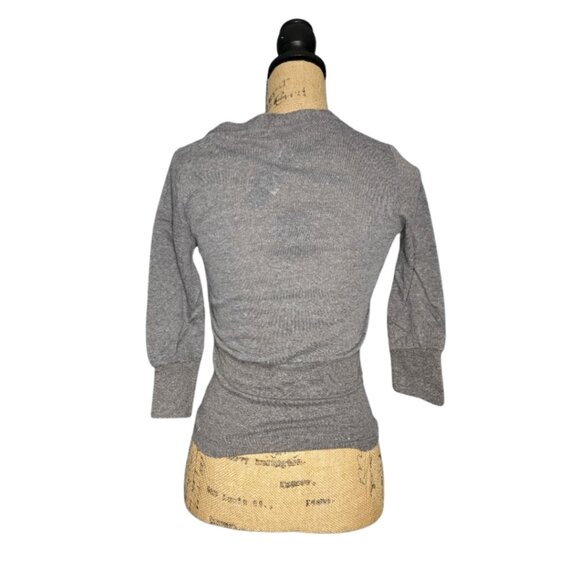 NWT Poof! Women’s Gray Button Front Cardigan Top Deep V-Neck 3/4 Sleeve Medium - Picture 5 of 7